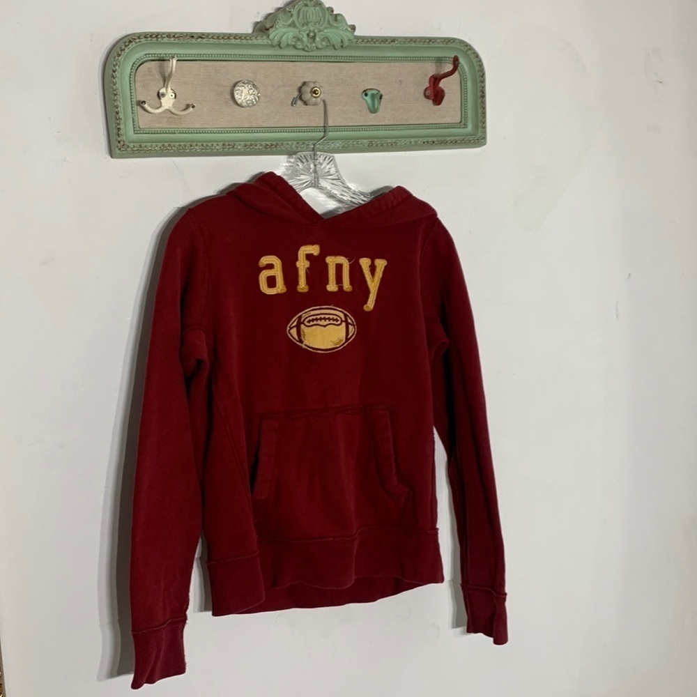 Abercrombie and finch NY distressed appliqué kids XL muscle hooded sweater